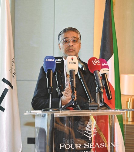 مهند يوسف متحدثا