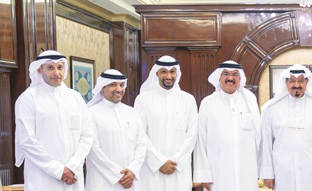 رئيس الوزراء ناقش مع وفد «اليونسكو» تطوير المنظومة التعليمية وفق أعلى المعايير الدولية