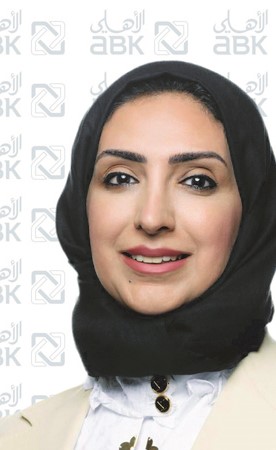 «الأهلي» يطلق 3 بطاقات جديدة من «فيزا»