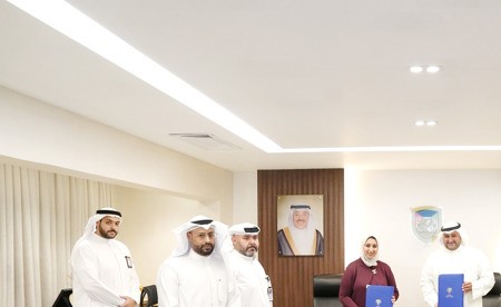 بروتوكول تعاون بين وزارة الدفاع والجهاز المركزي لتكنولوجيا المعلومات في مجال التحول الرقمي