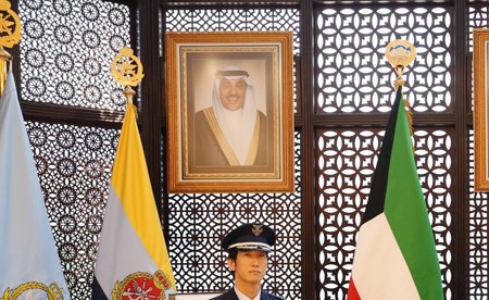 رئيس الأركان بحث مع الملحق العسكري الياباني سبل دعم التعاون والقضايا المشتركة