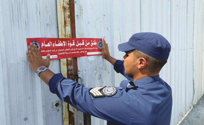 إغلاق وتحرير مخالفات بحق 28 مزرعة استغلت كمخازن في الصليبية