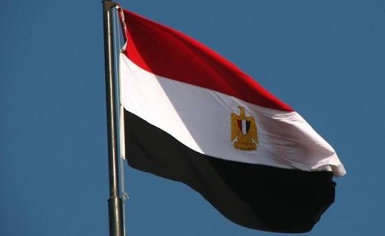 مصر حريق سفينتين في ميناء دمياط ناتج عن طائرة مسيرة
