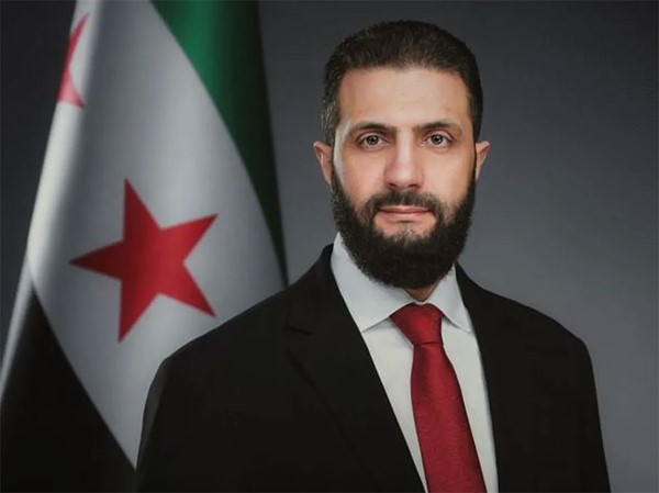 الرئيس السوري أحمد الشرع