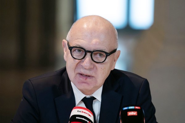 الاتحاد الألماني يدعو إلى تحقيق شامل في مقترح «فيفا» المسحوب
