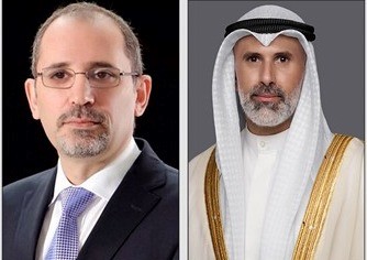 وزير الخارجية يبحث هاتفياً مع نظيره الأردني جهود خفض التصعيد وتعزيز الاستقرار في المنطقة