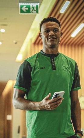 ماليكو ينضم لتدريبات العربي.. وكاظمة ينتظر وصول نداو