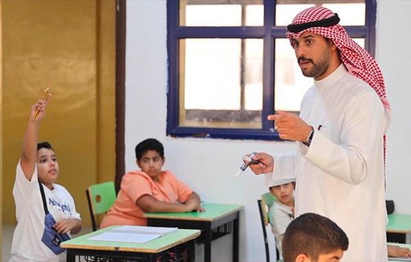 النفيسي: النوادي الثقافية تعزز المهارات الأساسية للمتعلمين وتشهد إقبالاً لافتاً من أولياء الأمور