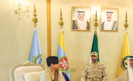 وزير الدفاع بحث مع سفيرتي الهند وتركيا سبل تعزيز التعاون