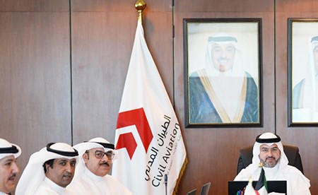 «الشؤون الإسلامية» و«الطيران المدني» و«الكويتية» تبحث استعدادات وترتيبات موسم الحج المقبل