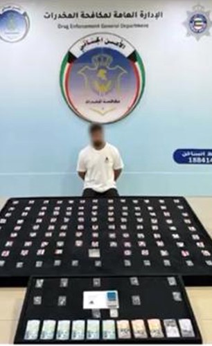 بالفيديو ضبط 4 كيلو مخدرات و6 آلاف حبة مخدرة بحوزة 23 متهما