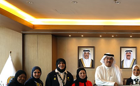 وزير التربية بحث مع رئيسة جمعية المرشدات تنسيق البرامج والأنشطة الإرشادية لتنمية مهارات الطالبات