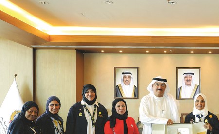 الطبطبائي بحث مع رئيسة جمعية المرشدات تنسيق البرامج والأنشطة الإرشادية لتنمية مهارات الطالبات