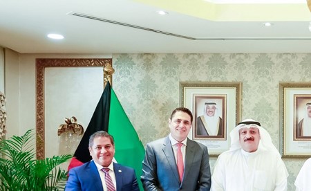 وزير الصحة بحث مع وفد مستشفى مايو كلينك الأميركي تعزيز التعاون في مجالات التعليم الطبي