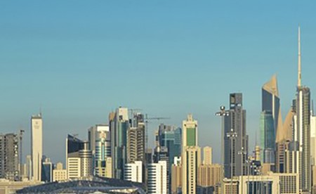«الأرصاد»: طقس شديد الحرارة والرياح شمالية غربية إلى متقلبة الاتجاه خفيفة إلى معتدلة.. و"العظمى": 48