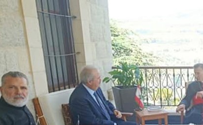 الساحة الجنوبية «ميدان مفتوح» على خطي النار والمفاوضات