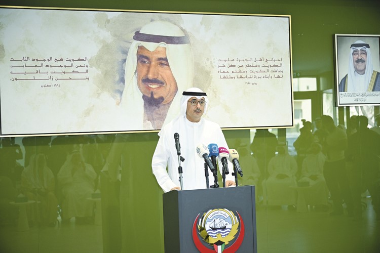 محافظ الأحمدي الشيخ حمود الجابر يلقي كلمته