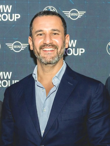 يوسف مصطفى