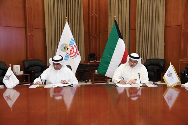  الهيئة العامة للتعليم التطبيقي والتدريب والإدارة العامة للجمارك يوقعان مذكرة تفاهم لتعزيز التدريب والتخصصات الجمركية