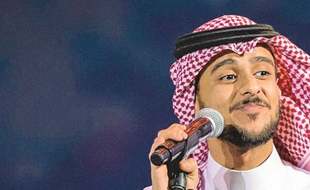 عايض في مركز «جابر الثقافي»
