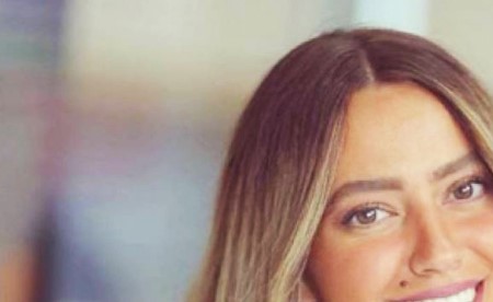 هند: «مَن أنا؟» تجربة جديدة
