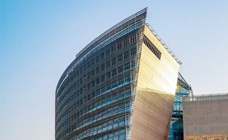 «التربية» تدرس عدداً من الملفات.. تعيين خريجين جدد ونقل معلمين وإعلان احتياجات التخصصات