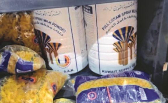 بالفيديو الجمارك تحبط مجددا محاولة تهريب مواد تموينية مدعومة إلى مصر