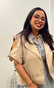 هند البلوشي: أعشق الإذاعة و«المكفوفون» يستاهلون التعب