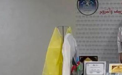 بالفيديو.. سقوط أذربيجانية متلبسة بممارسة الطب دون ترخيص و بخلطات عشبية