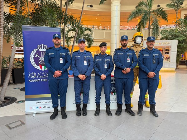 قوّة الإطفاء العام تواصل حملتها التوعوية الصيفية تحت شعار (صيف آمن مع الإطفاء) في المارينا مول