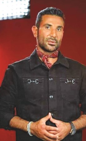 أحمد سعد: شيرين عادت دون مساعدة أحد