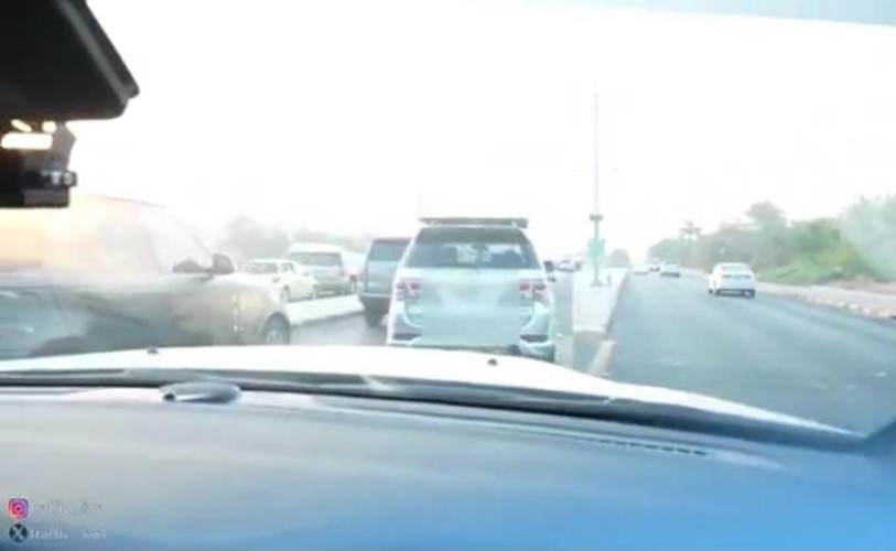 بالفيديو الحجز شهرا لمخالفة الخطوط الأرضية