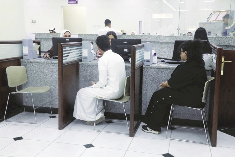 طلبة خلال التسجيل في اليوم الأخير