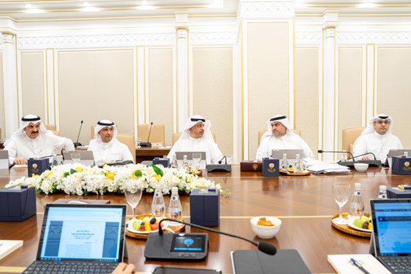 د. يعقوب الرفاعي وعبدالعزيز المرزوق وأسامة بودي والمستشار ناصر السميط وعبد اللطبف المشاري