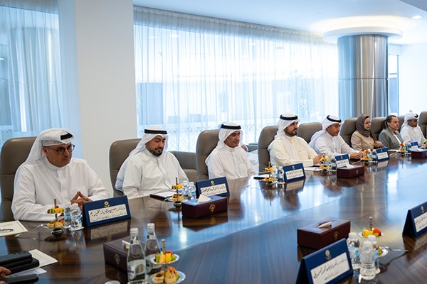 التنسيق بين مختلف الجهات لضمان الالتزام بمكافحة غسل الأموال وتمويل الإرهاب