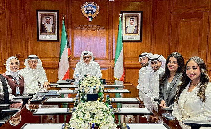 وزير الكهرباء تشجيع الكفاءات الوطنية والاستفادة من المشاريع المبتكرة لدعم خطط الوزارة