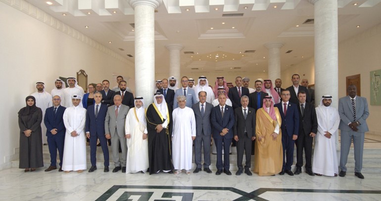 المشاركون في المؤتمر العربي التاسع لمديري إدارات الجنسية والأحوال المدنية