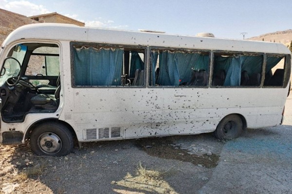 التلفزيون السوري: مصابون جراء انفجار عبوة ناسفة بحافلة لقوى الأمن الداخلي في ريف دمشق