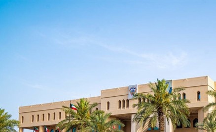 «الأشغال» تستعد لطرح مناقصة لتطوير البنية التحتية في «المنقف» و«الفحيحيل» ومطار الكويت