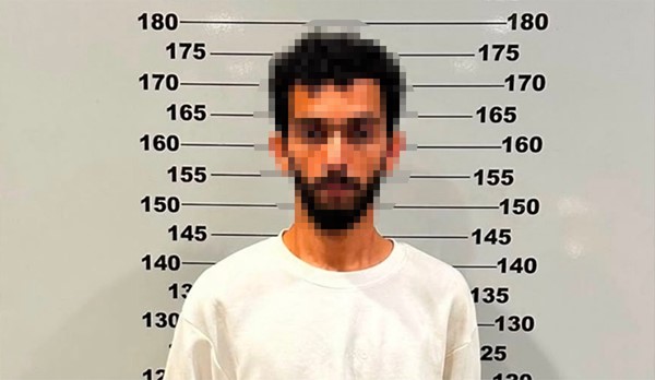 النائب الأول وجه بتشكيل لجنة تحقيق للوقوف على ملابسات خروج شخص من البلاد بصورة غير قانونية