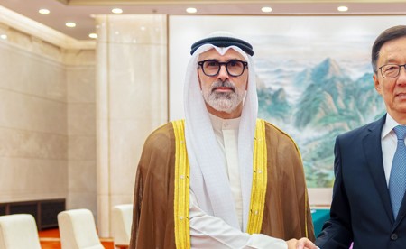 تطوير الشراكة الإستراتيجية مع الصين