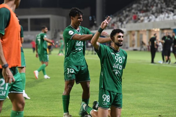 فرحة عرباوية بحضور جماهيري غفير (هاني الشمري)