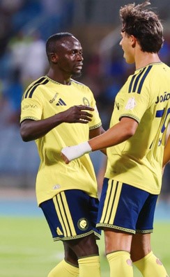 ماني يقود النصر للانتصار الثالث توالياً