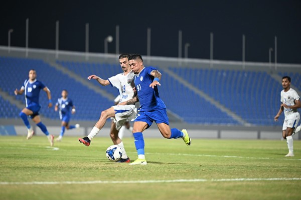 الشباب يهزم الجهراء بصعوبة في دوري "زين" الممتاز