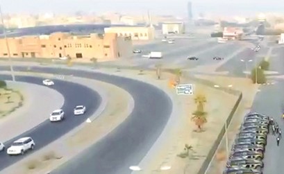 «النجدة» تضبط 221 مخالفاً ومطلوباً وتصادر مخدرات وخموراً في «المهبولة»