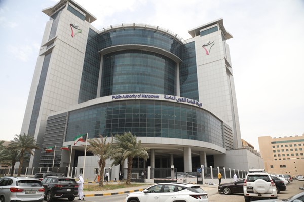 النائب الأول يصدر قراراً بتعديل ضوابط تشكيل لجنة تسيير أعمال المنظمات النقابية