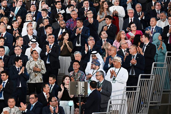 جانب من حفل الاستقبال الذي أقيم بمناسبة الذكرى الـ35 لاستقلال أوزبكستان