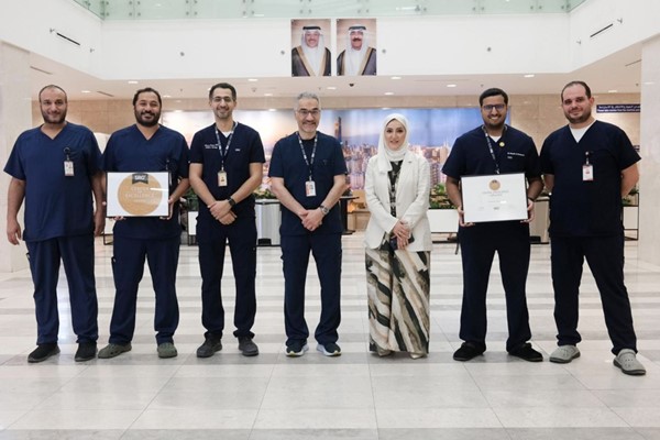 اعتماد عالمي لوحدة المسالك البولية في المستشفى الأميري «مركزاً للتميز» من مؤسسة التقييم الجراحي الأميركية