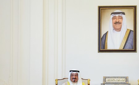 ولي العهد استقبل رئيس الوزراء والنائب الأول ووزيري الدفاع والخارجية