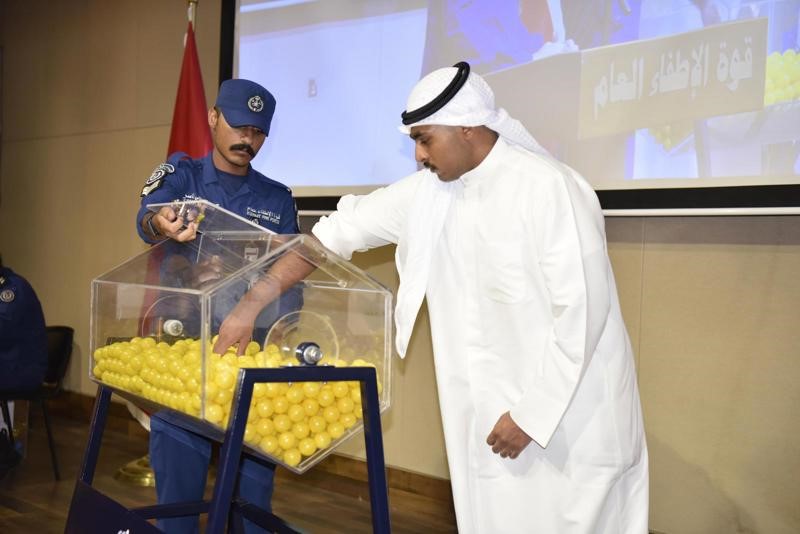 تأهل 300 متقدم من أصل 833 لدورة رقيب إطفاء خلال قرعة علنية نظمتها قوة الإطفاء مساء اليوم